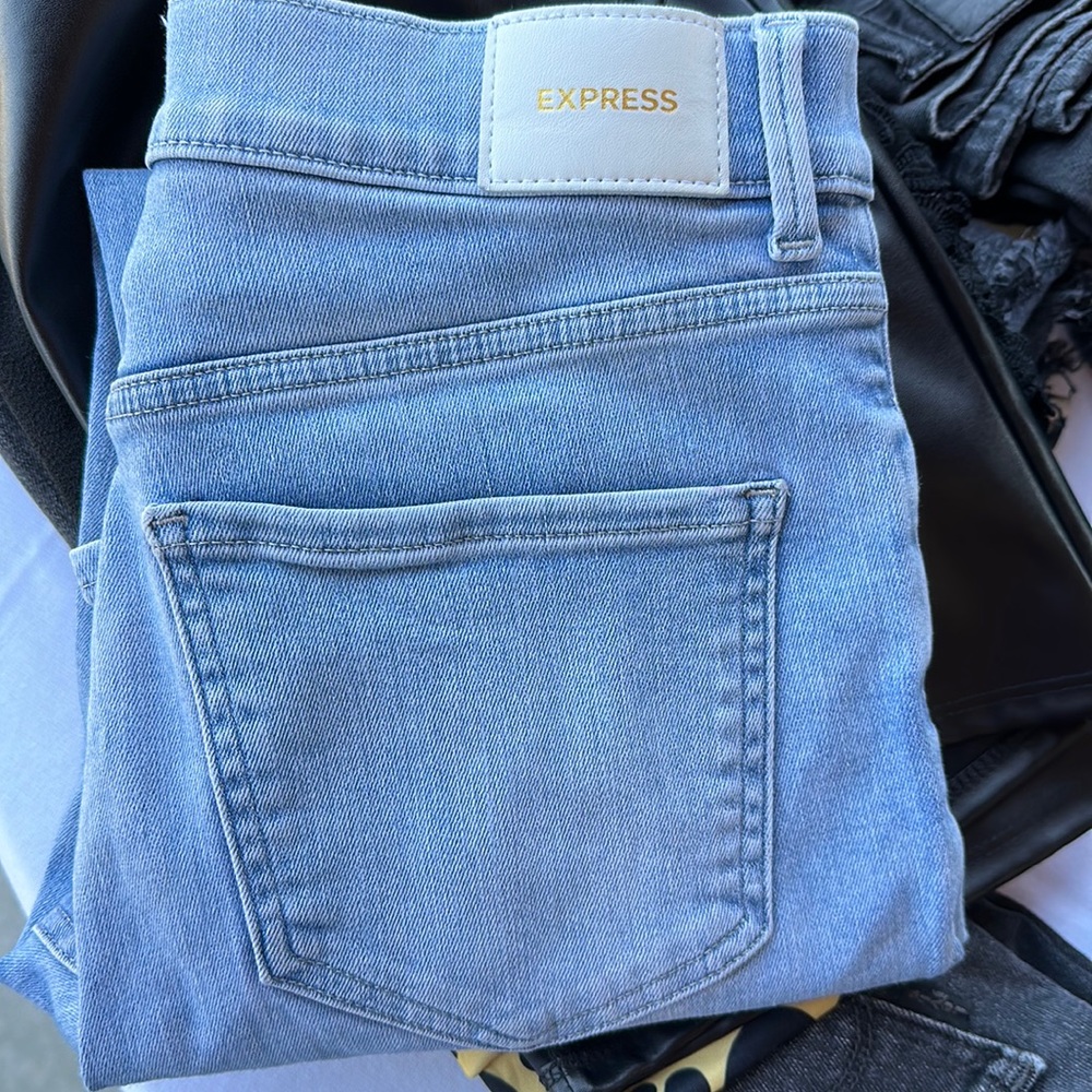 Skinny jeans from express